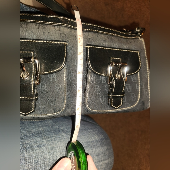 Dooney & Bourke handbag - Picture 10 of 11